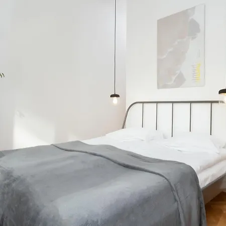 Apartment Hoza 35 By Homeprime Warsaw