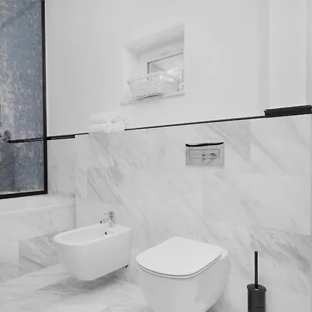 Hoza 35 By Homeprime 华沙